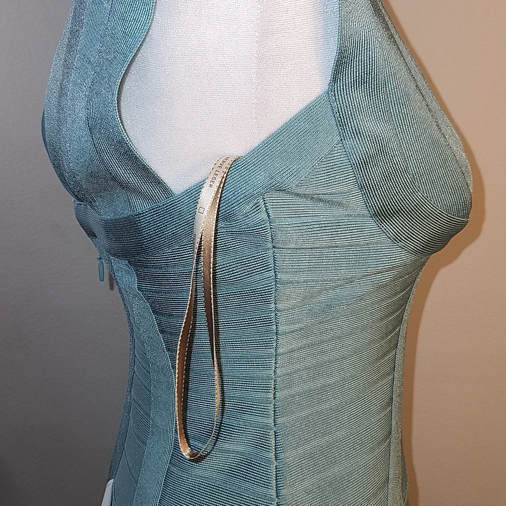 HERVE LEGER "Noma" A-line dress in cascade blue. NWT size medium - Picture 10 of 11